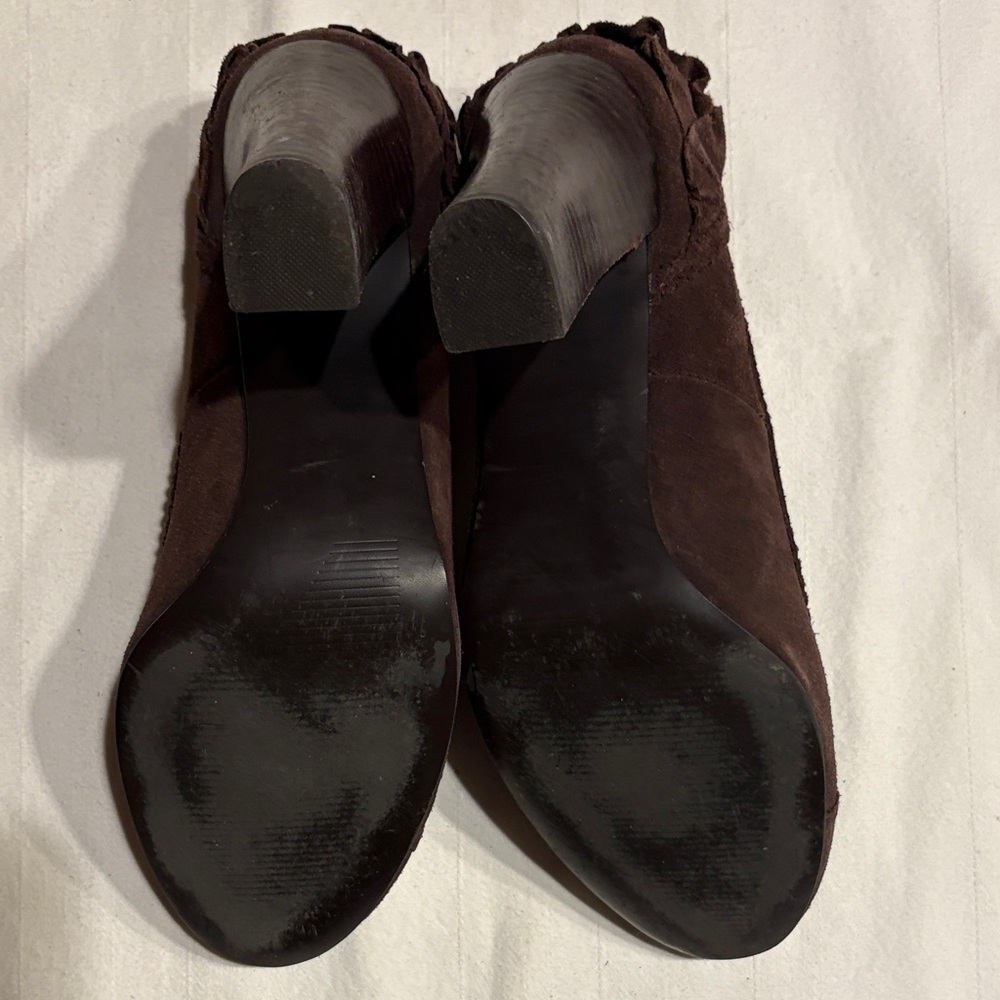 American Eagle Outfitters Suede Leather Heels - Picture 3 of 9